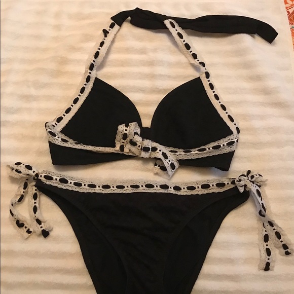 Betsey Johnson, L top, M bottoms - Picture 1 of 2